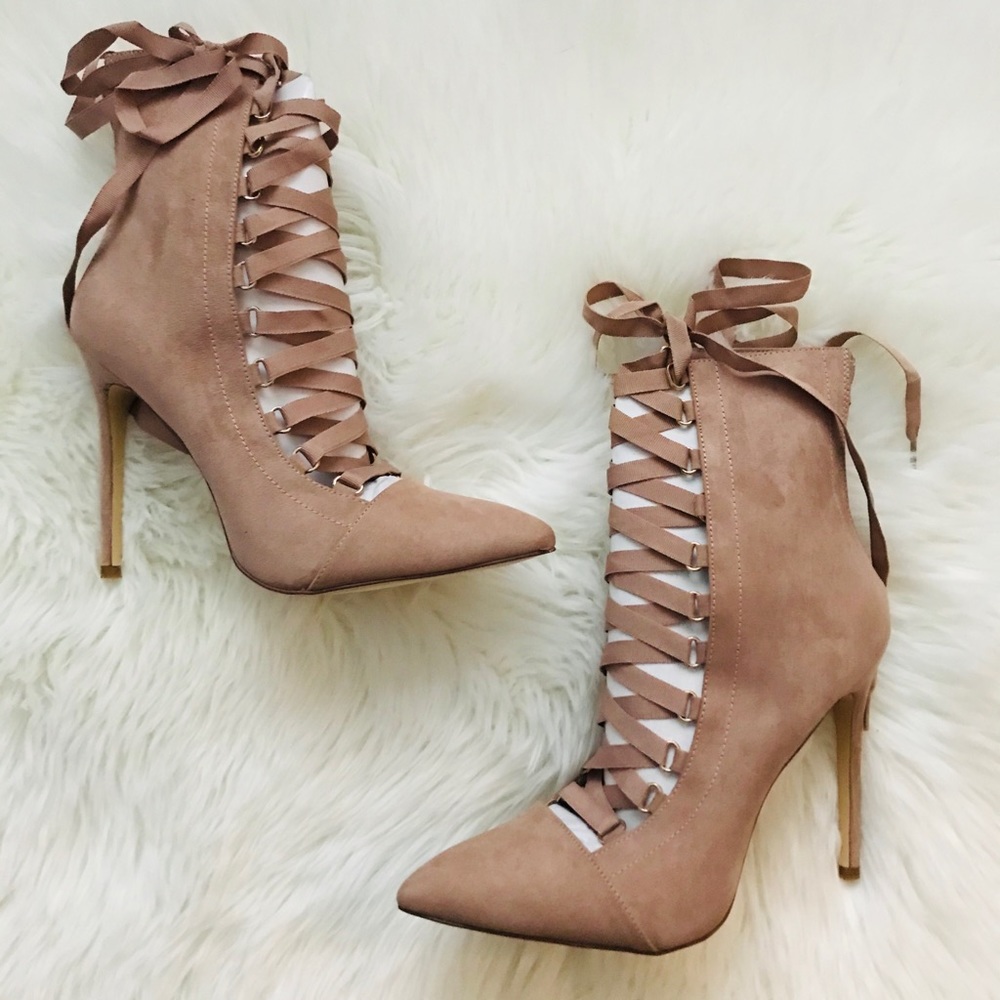 Liliana lace up bootie